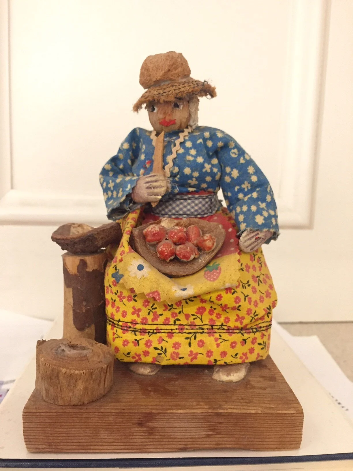 Apple Peeling Time